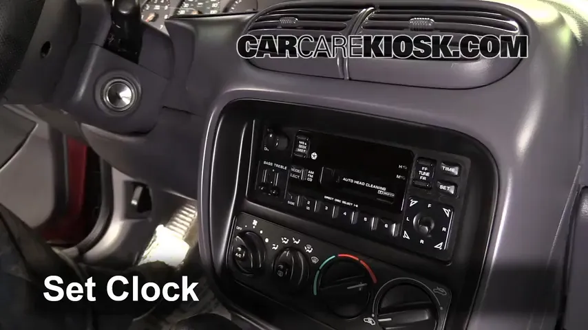 1996 Dodge Stratus ES 2.4L 4 Cyl. Clock